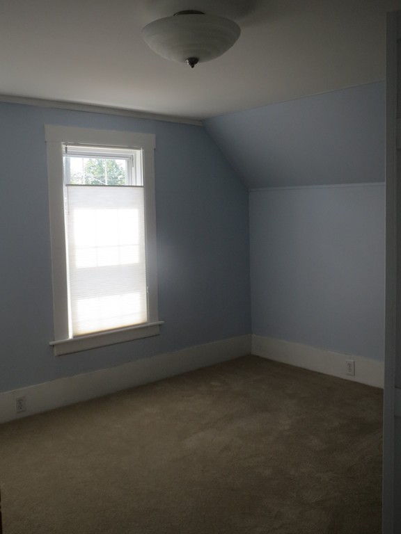 37 Rockway Road Peabody, MA 01960 - Photo 10 of 17 Gallery Image 10