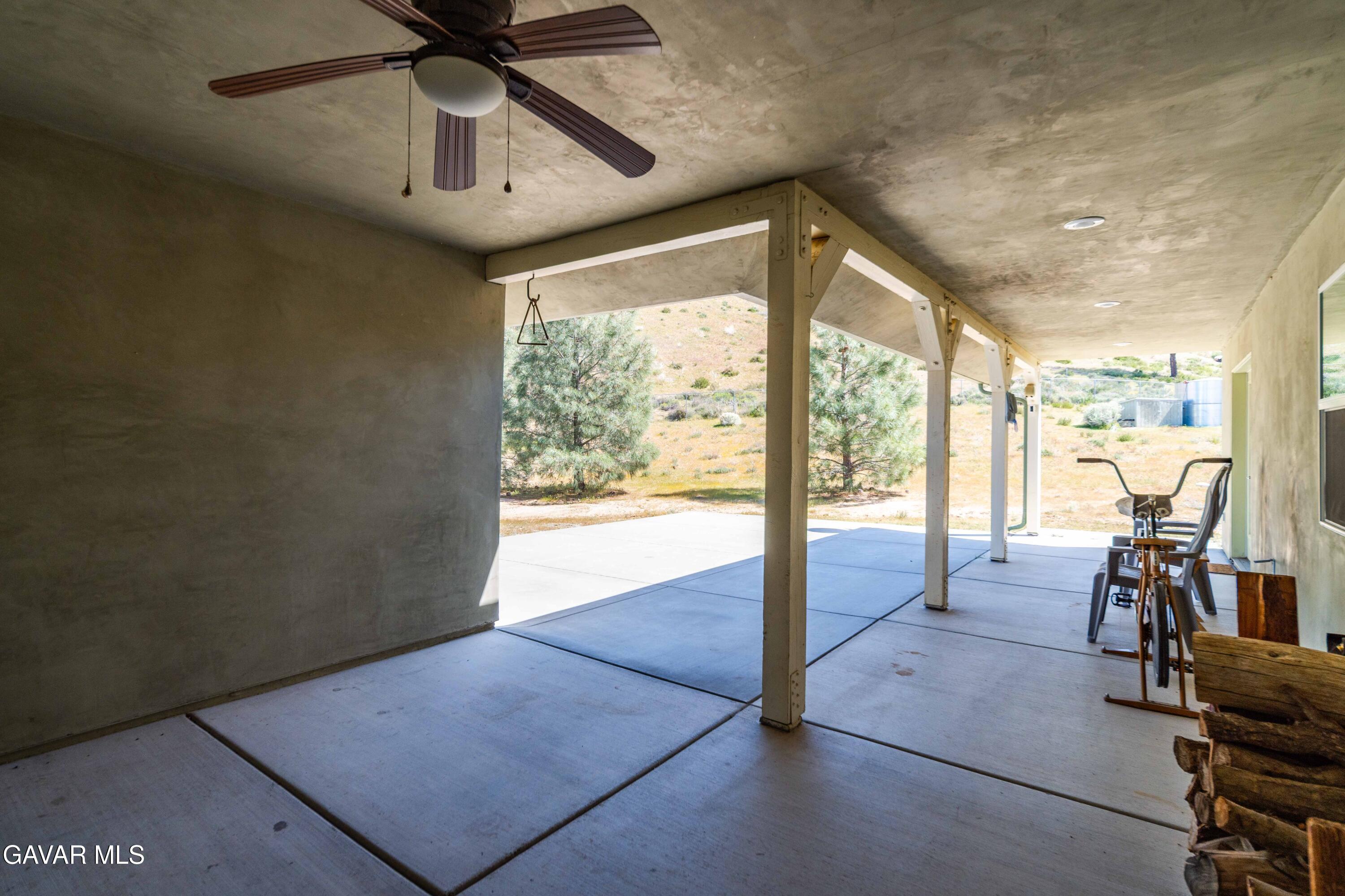 46472 Kings Canyon Road Lancaster, CA 93536 - Photo 25 of 33 a view of a room with gym equipment