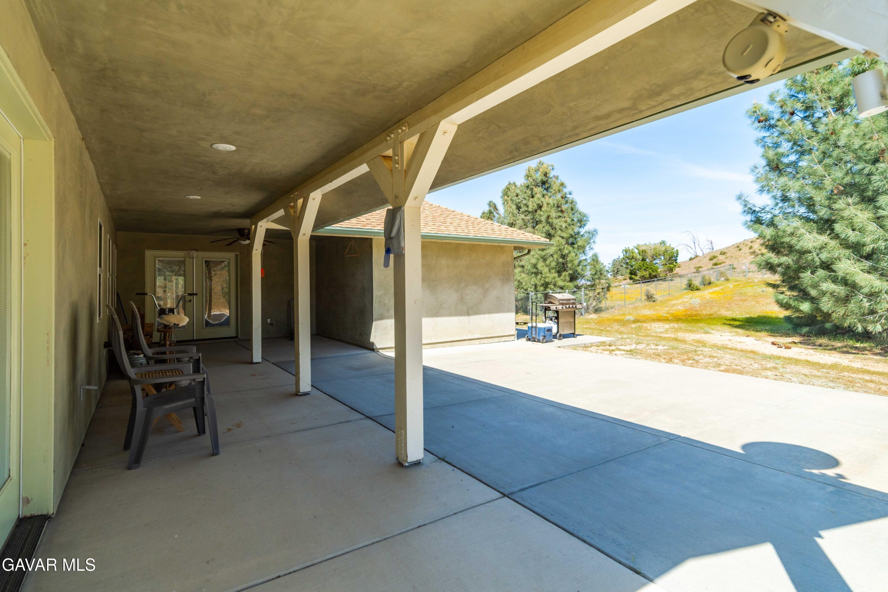 46472 Kings Canyon Road Lancaster, CA 93536 - Photo 26 of 33