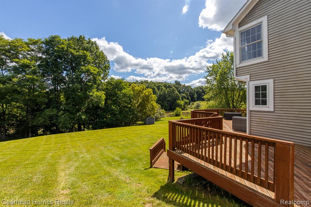 8088 Denton Hill Road Fenton, MI 48430 - Photo 44 of 56