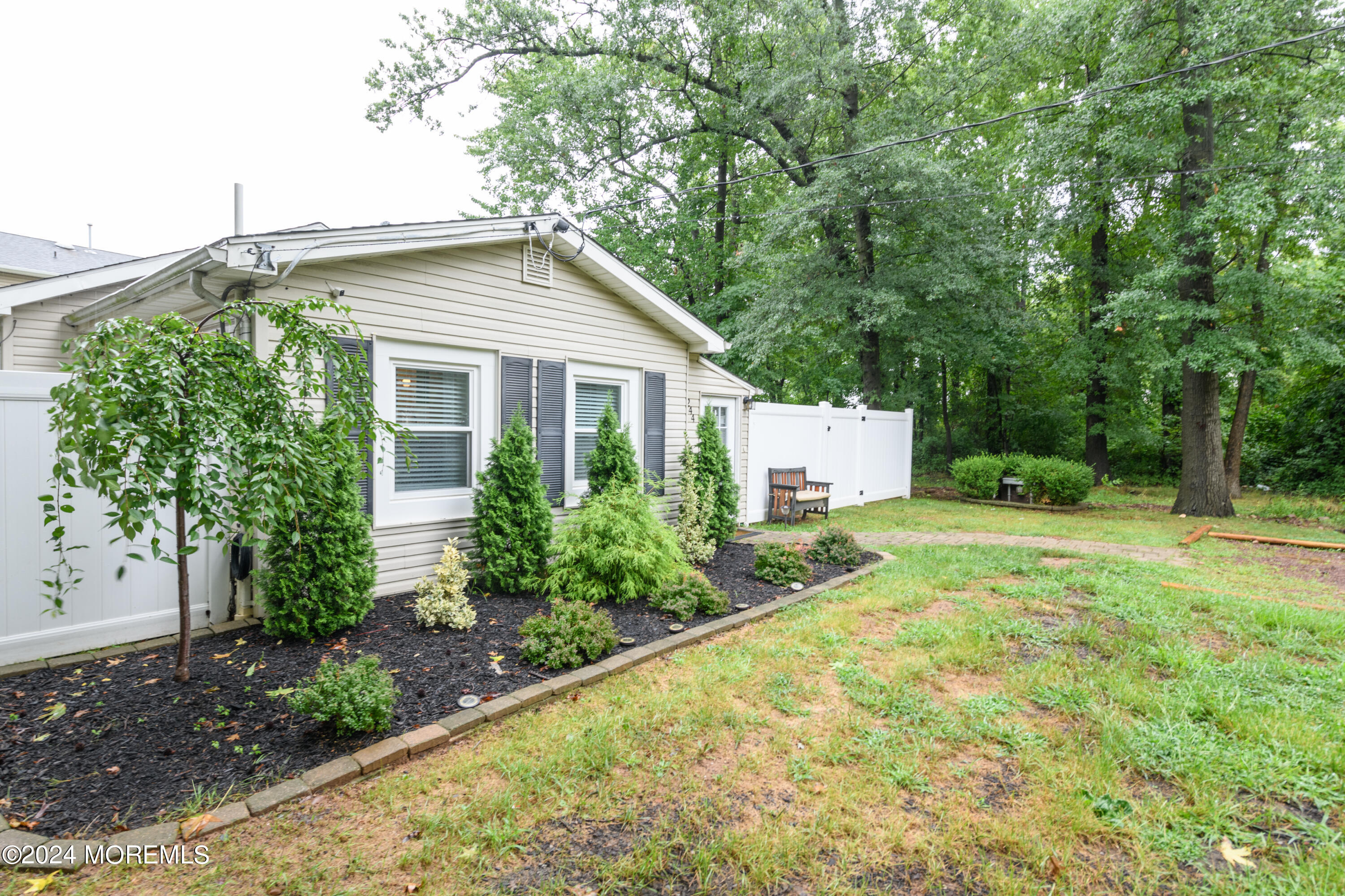 244 Amboy Road Keyport, NJ 07735 - Photo 20 of 20 BAP_1389