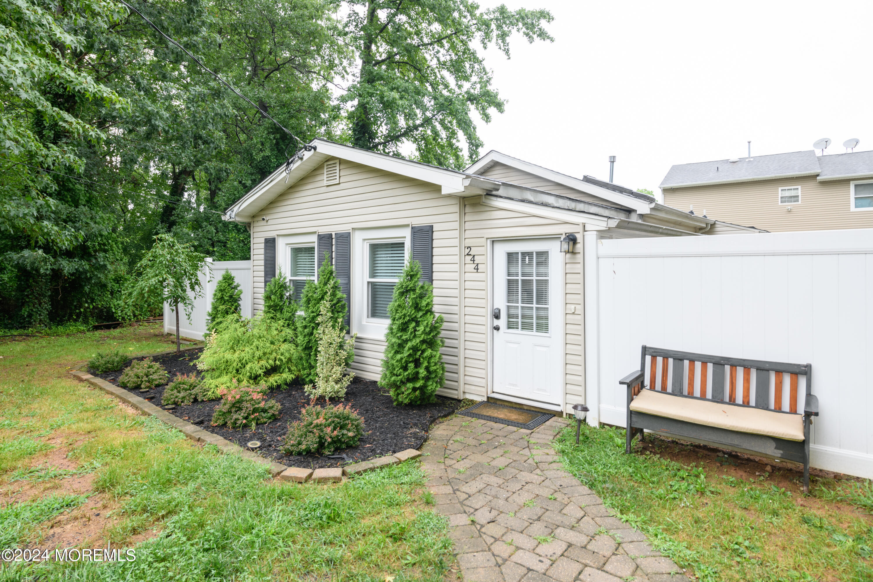 244 Amboy Road Keyport, NJ 07735 - Photo 2 of 20 BAP_1388