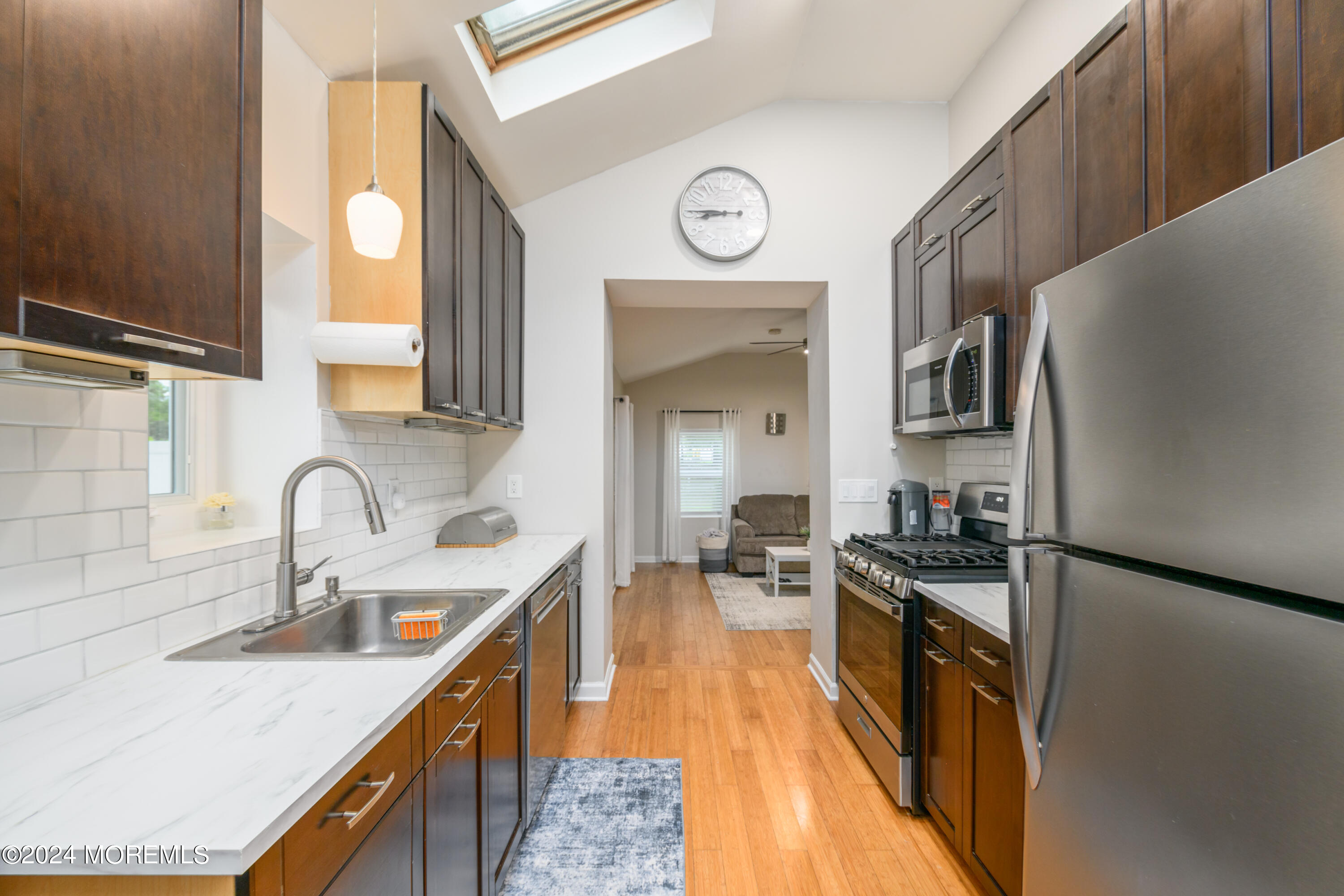 244 Amboy Road Keyport, NJ 07735 - Photo 7 of 20 BAP_1348-Edit