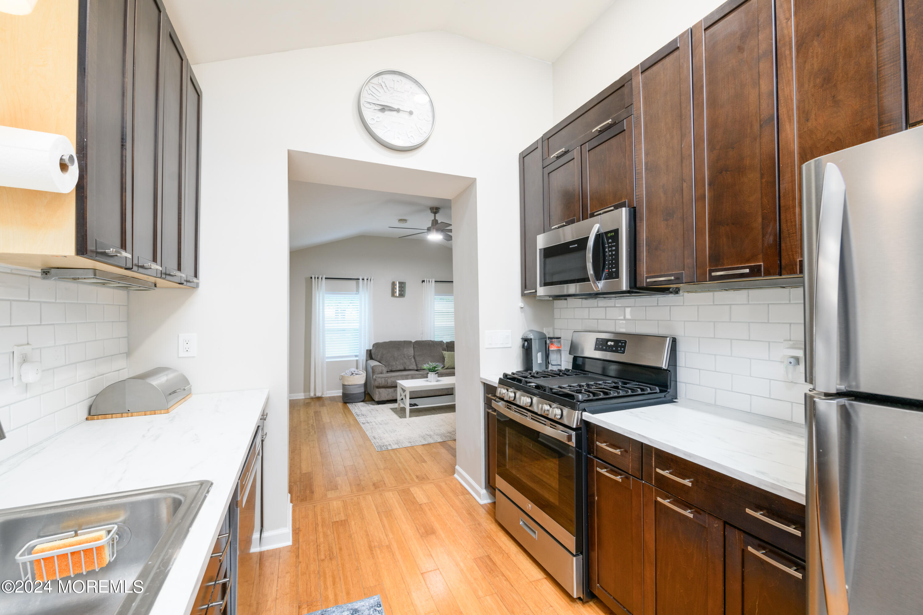 244 Amboy Road Keyport, NJ 07735 - Photo 9 of 20 BAP_1350-Edit