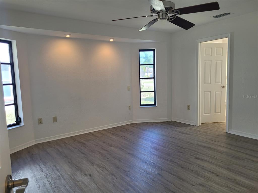 1700 Blue Lake Circle Punta Gorda, FL 33983 - Photo 9 of 34