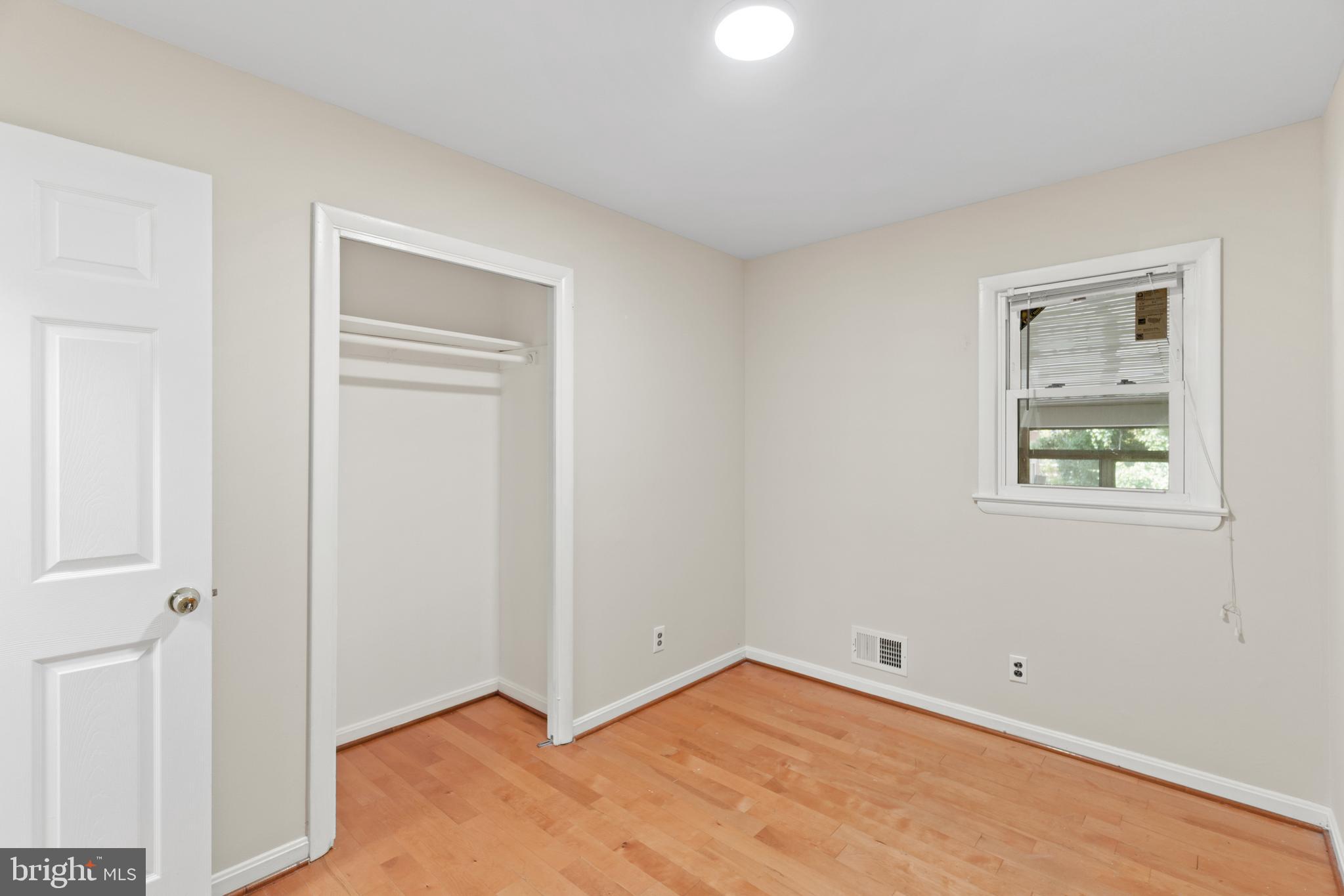 1401 Wheaton Lane Silver Spring, MD 20902 - Photo 12 of 51 Gallery Image 12