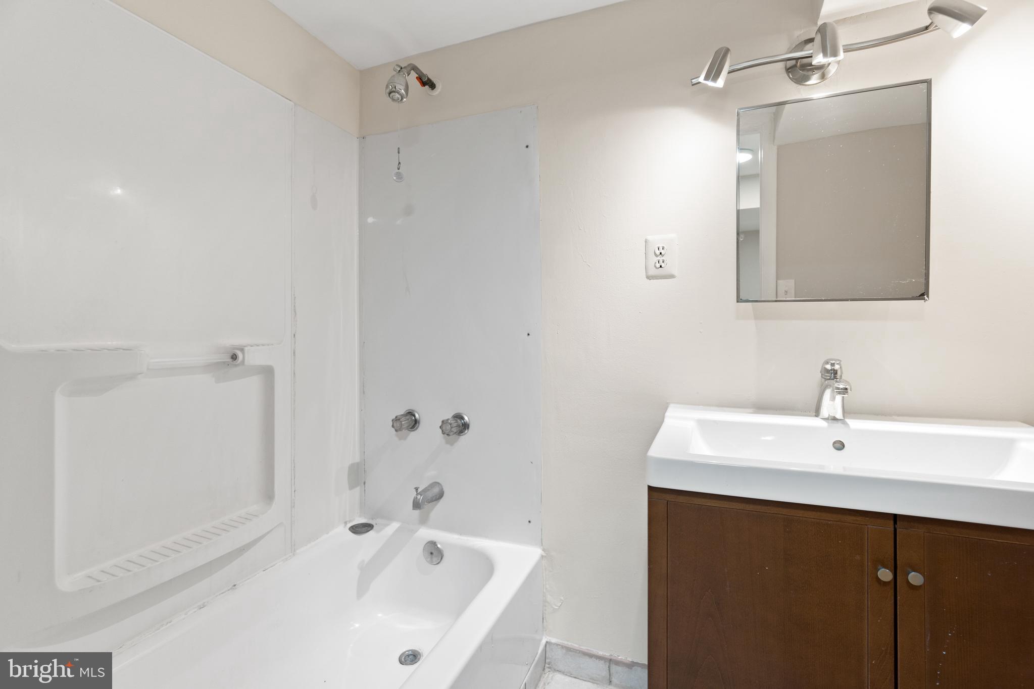 1401 Wheaton Lane Silver Spring, MD 20902 - Photo 31 of 51 Gallery Image 31
