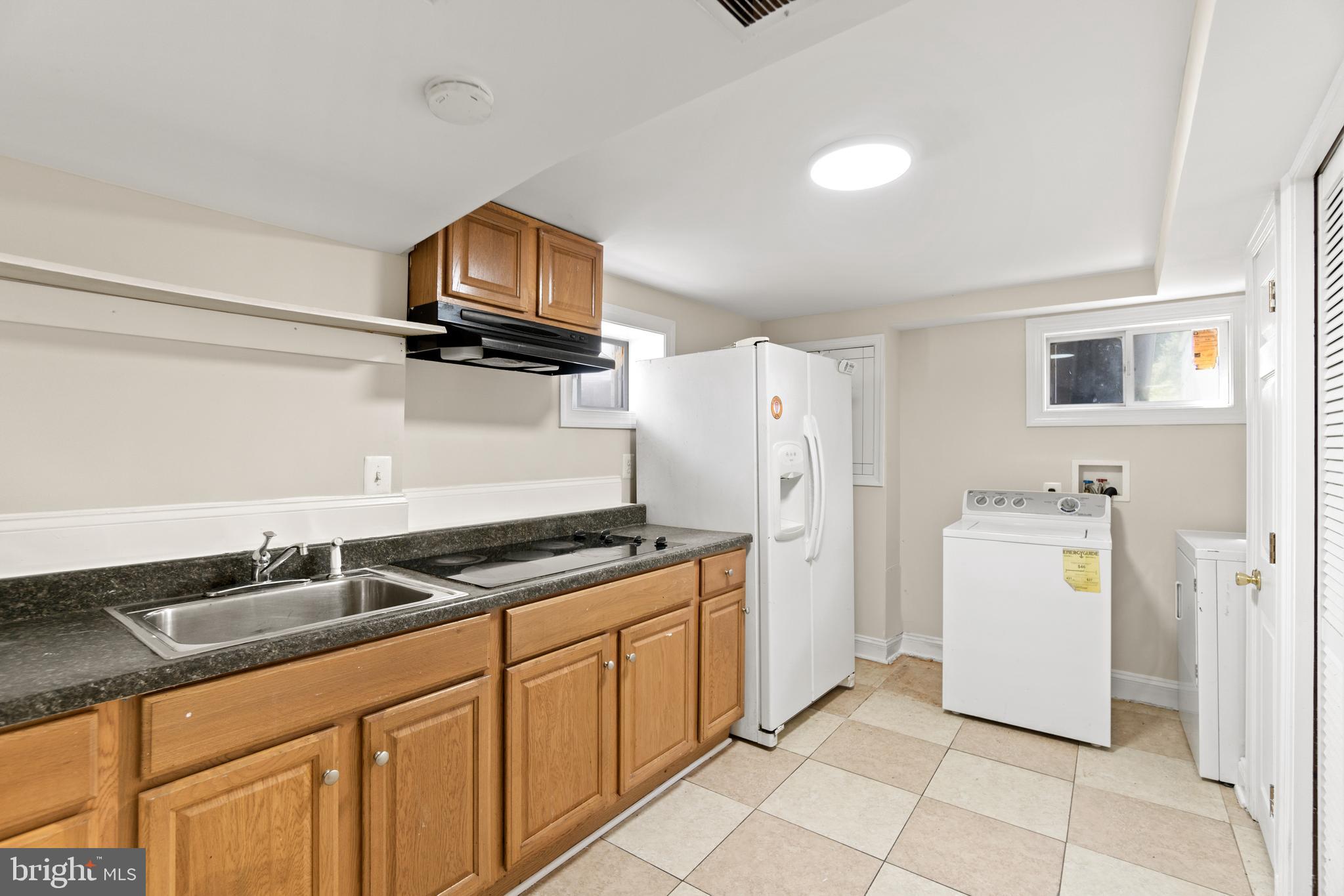 1401 Wheaton Lane Silver Spring, MD 20902 - Photo 32 of 51 Gallery Image 32