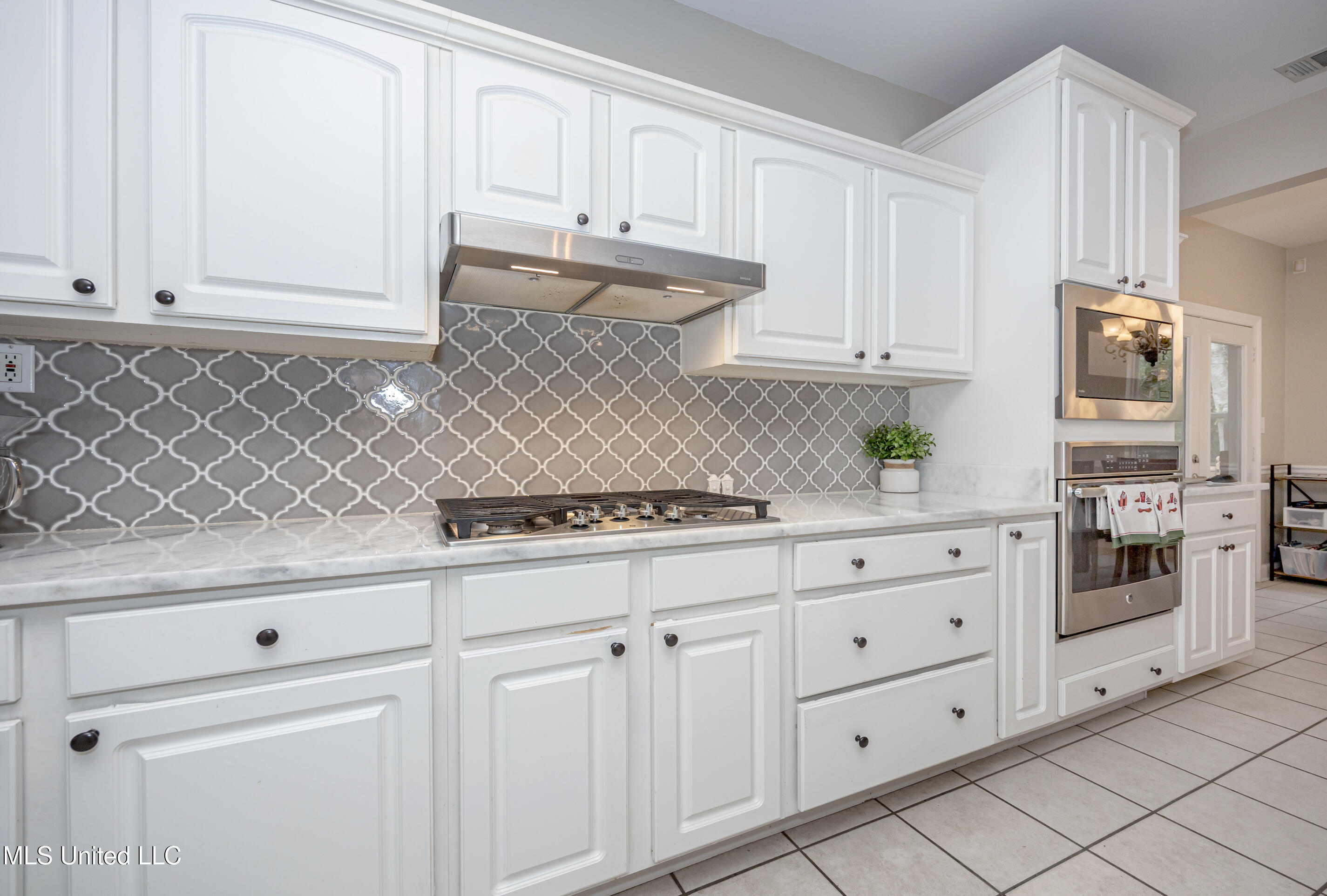 12528 Raintree Place Biloxi, MS 39532 - Photo 30 of 88 IMG_6623