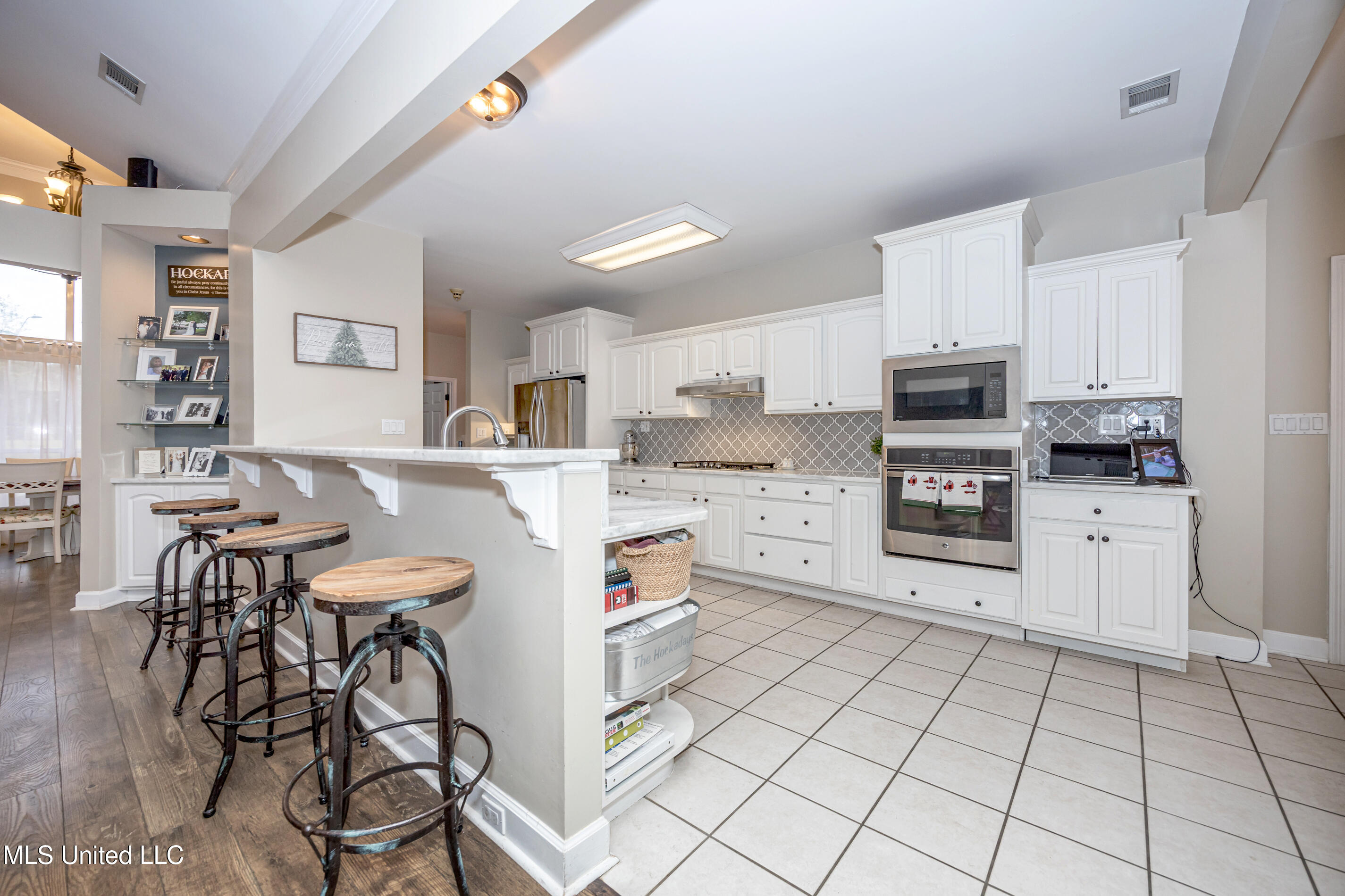 12528 Raintree Place Biloxi, MS 39532 - Photo 38 of 88 IMG_6635