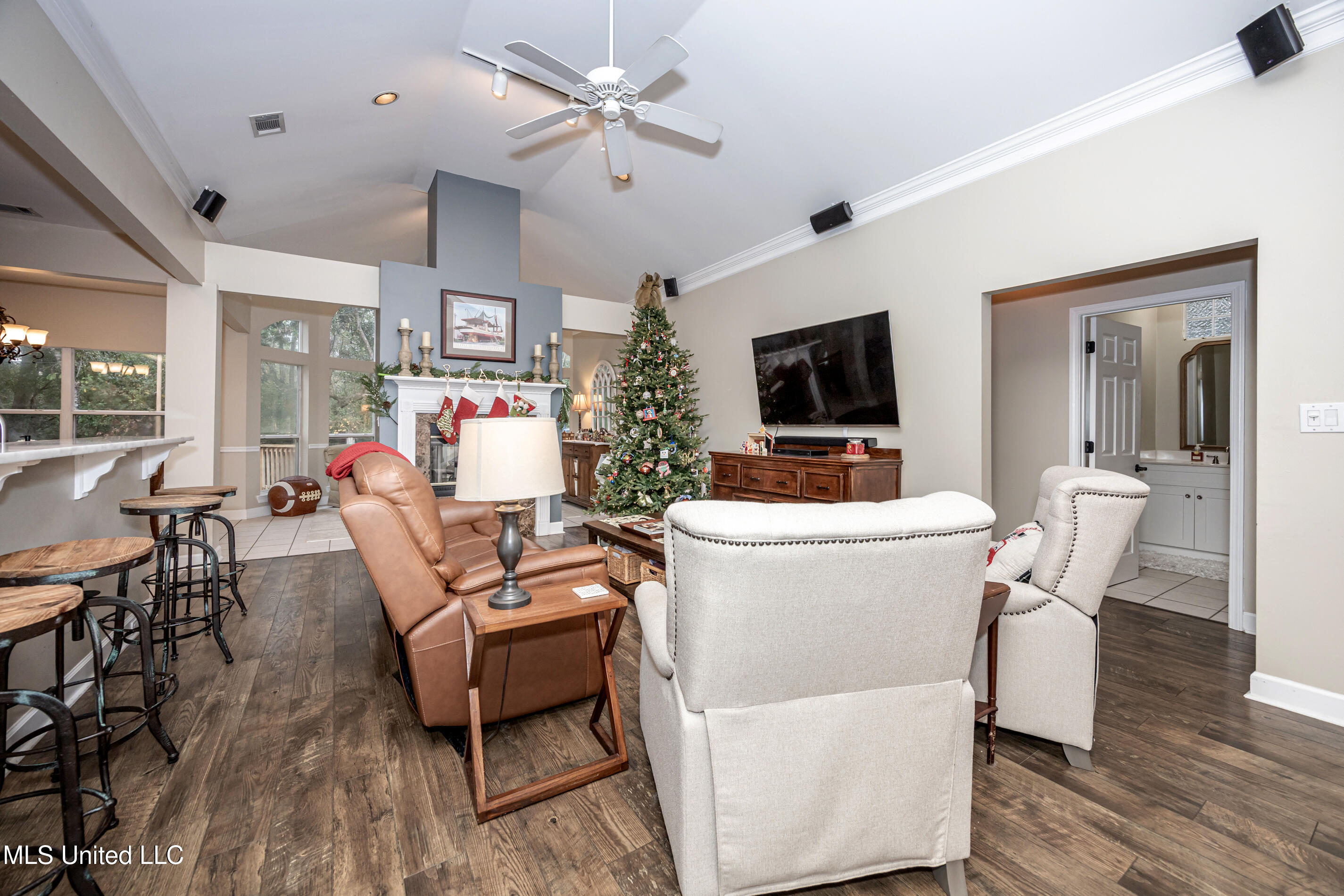 12528 Raintree Place Biloxi, MS 39532 - Photo 7 of 88 IMG_6581