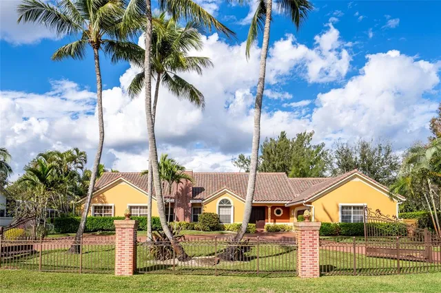 $7,500 | 11301 Southwest 3rd Street, Plantation, FL 33325