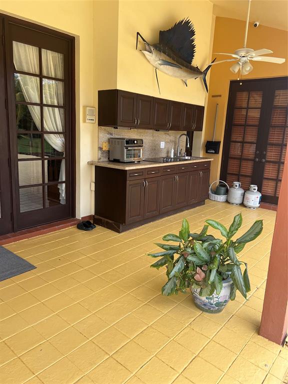 11301 Southwest 3rd Street Plantation, FL 33325 - Photo 12 of 28