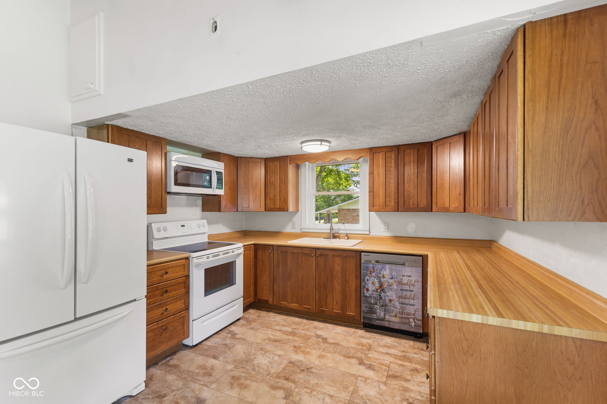 7118 Milhouse Road Indianapolis, IN 46221 - Photo 11 of 44