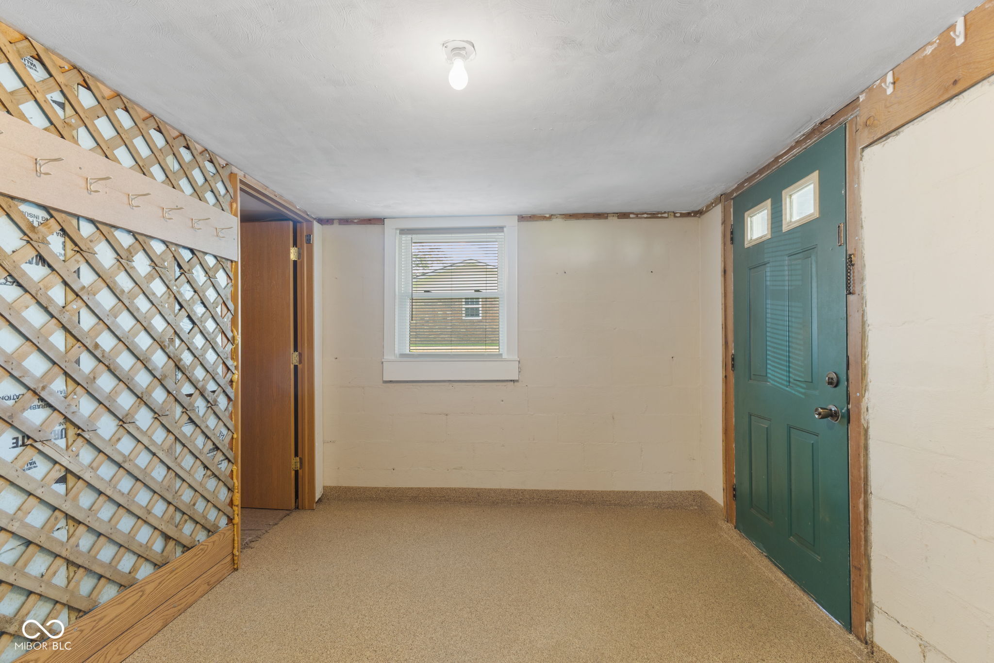 7118 Milhouse Road Indianapolis, IN 46221 - Photo 29 of 44