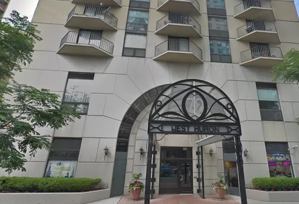 $2,650 | 70 West Huron Street, Unit 1709, Chicago, IL 60654