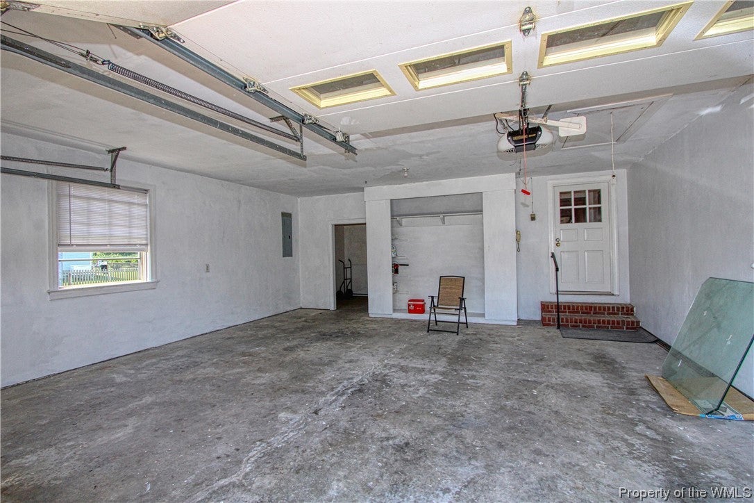 107 Stonehurst Road Hampton, VA 23669 - Photo 22 of 30 Gallery Image 22