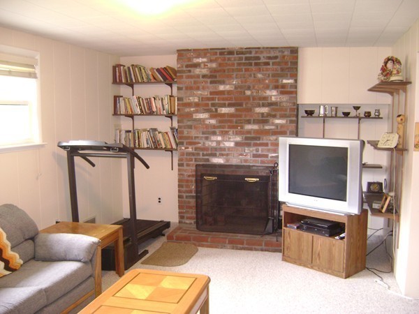15 Burning Tree Road Natick, MA 01760 - Photo 23 of 30 Gallery Image 23