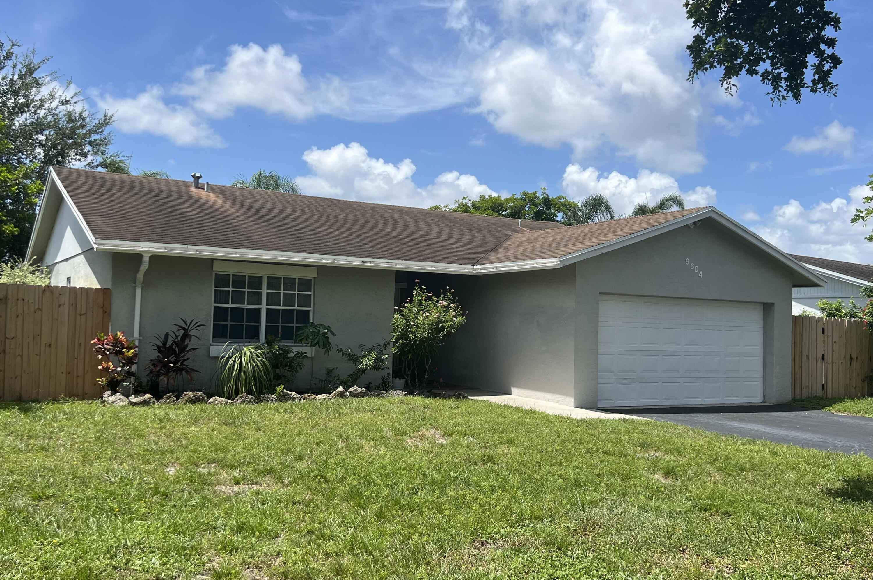 9604 Saddlebrook Drive Boca Raton, FL 33496 - Photo 1 of 25 beyc67379f0f0c293