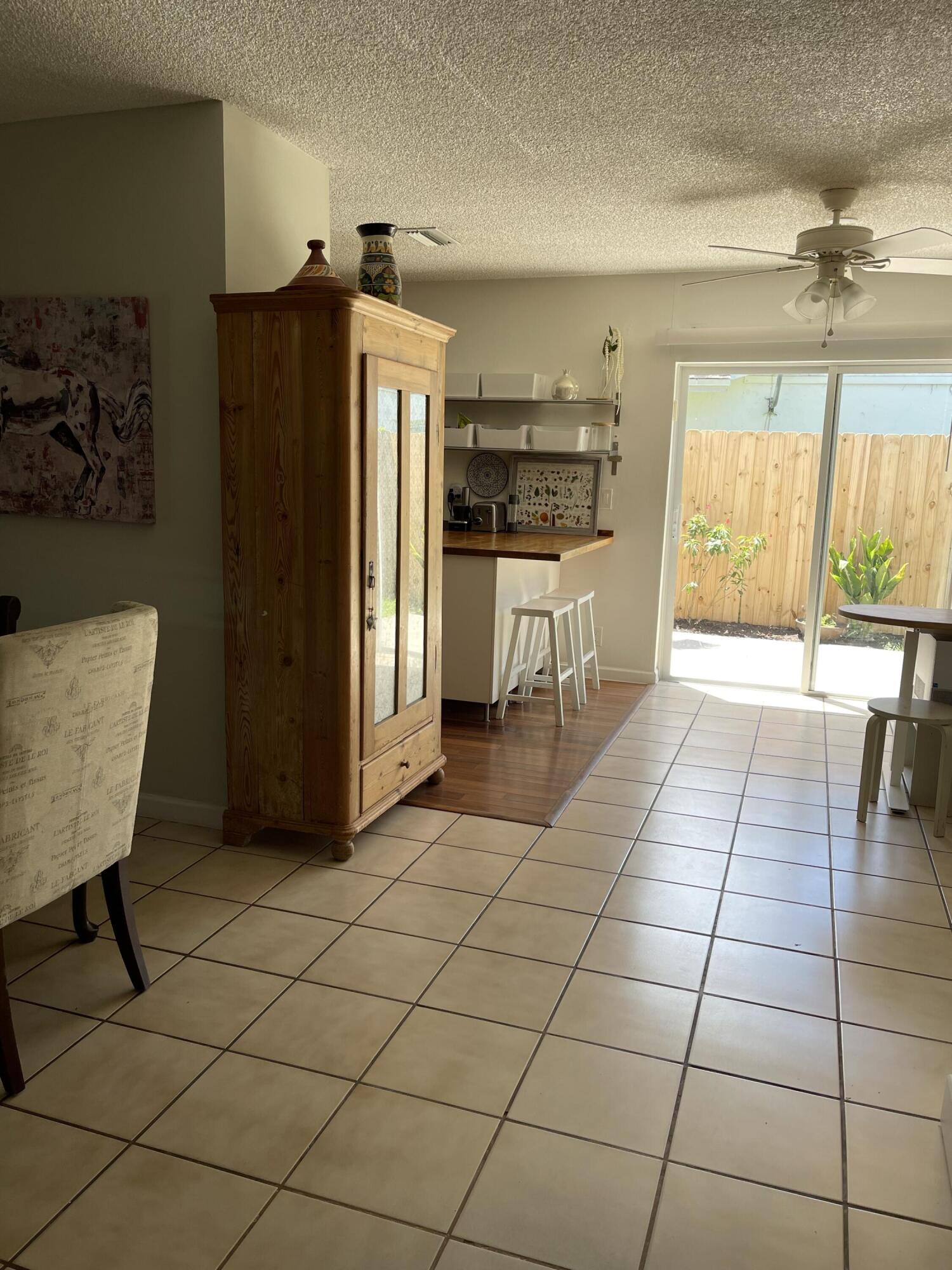 9604 Saddlebrook Drive Boca Raton, FL 33496 - Photo 13 of 25 beyc67379f50a3520