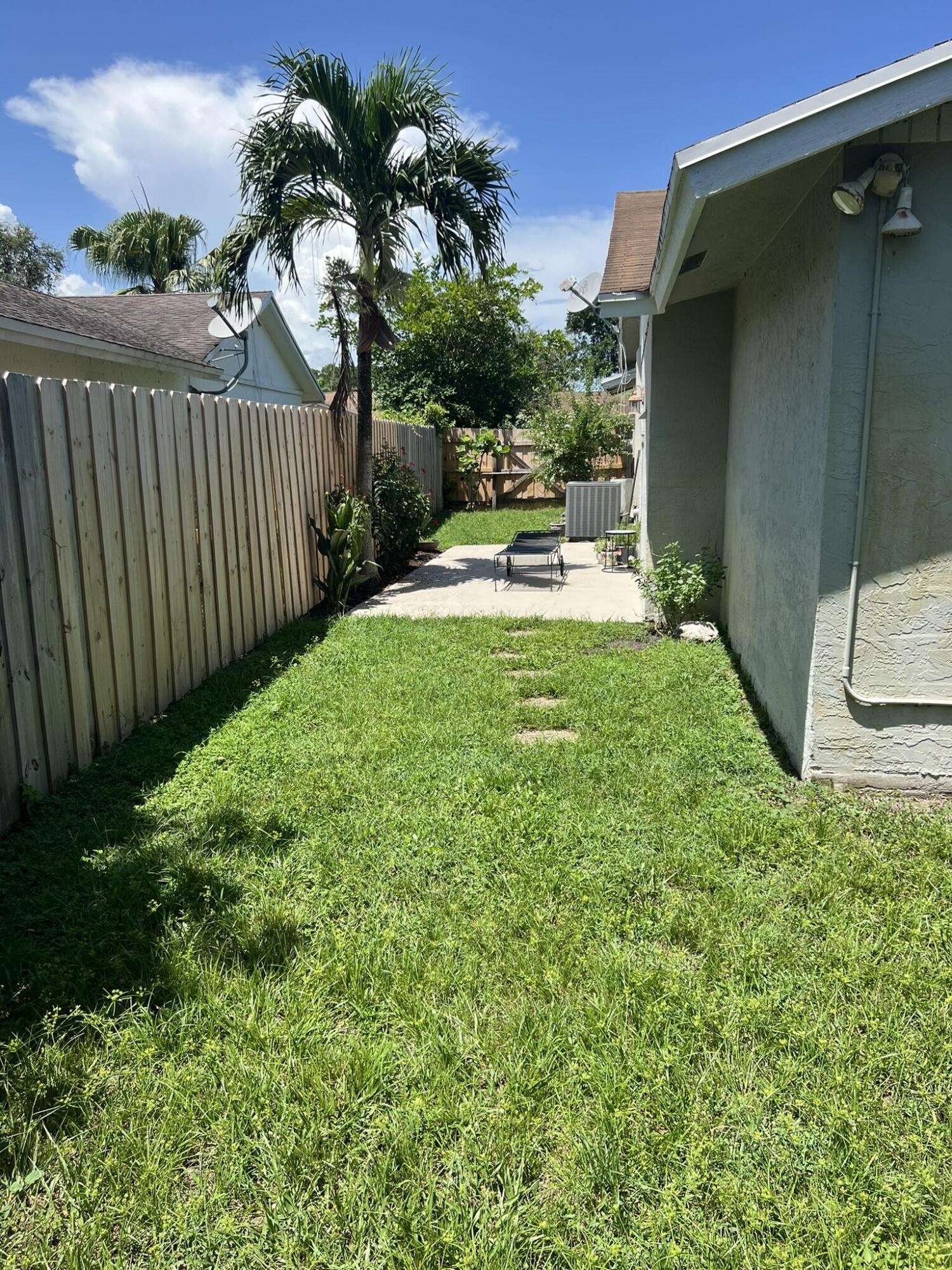 9604 Saddlebrook Drive Boca Raton, FL 33496 - Photo 7 of 25 beyc6737a049b530e