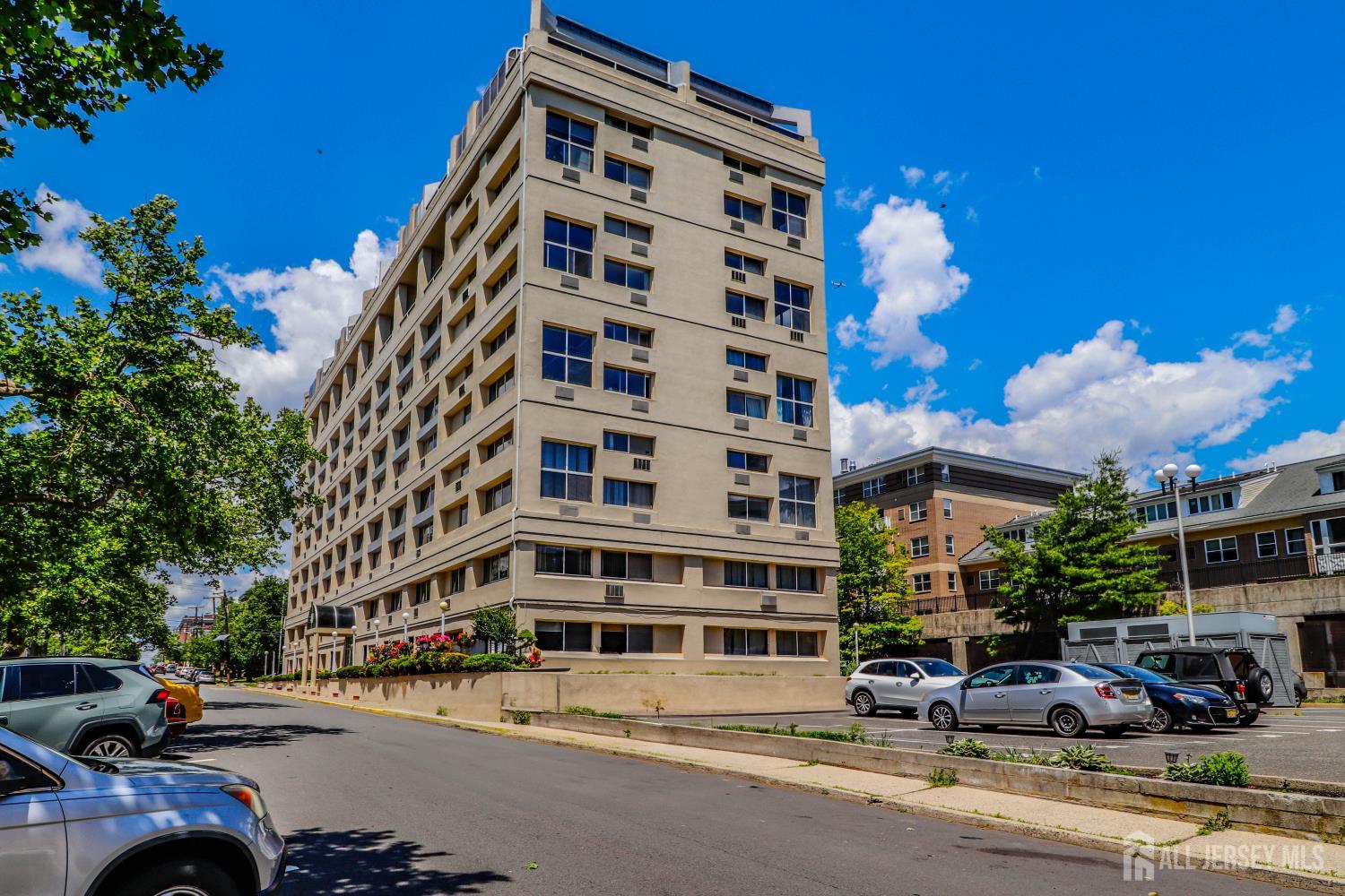 40 Fayette Street, Unit 57 Perth Amboy, NJ 08861 - Photo 8 of 33 a building view