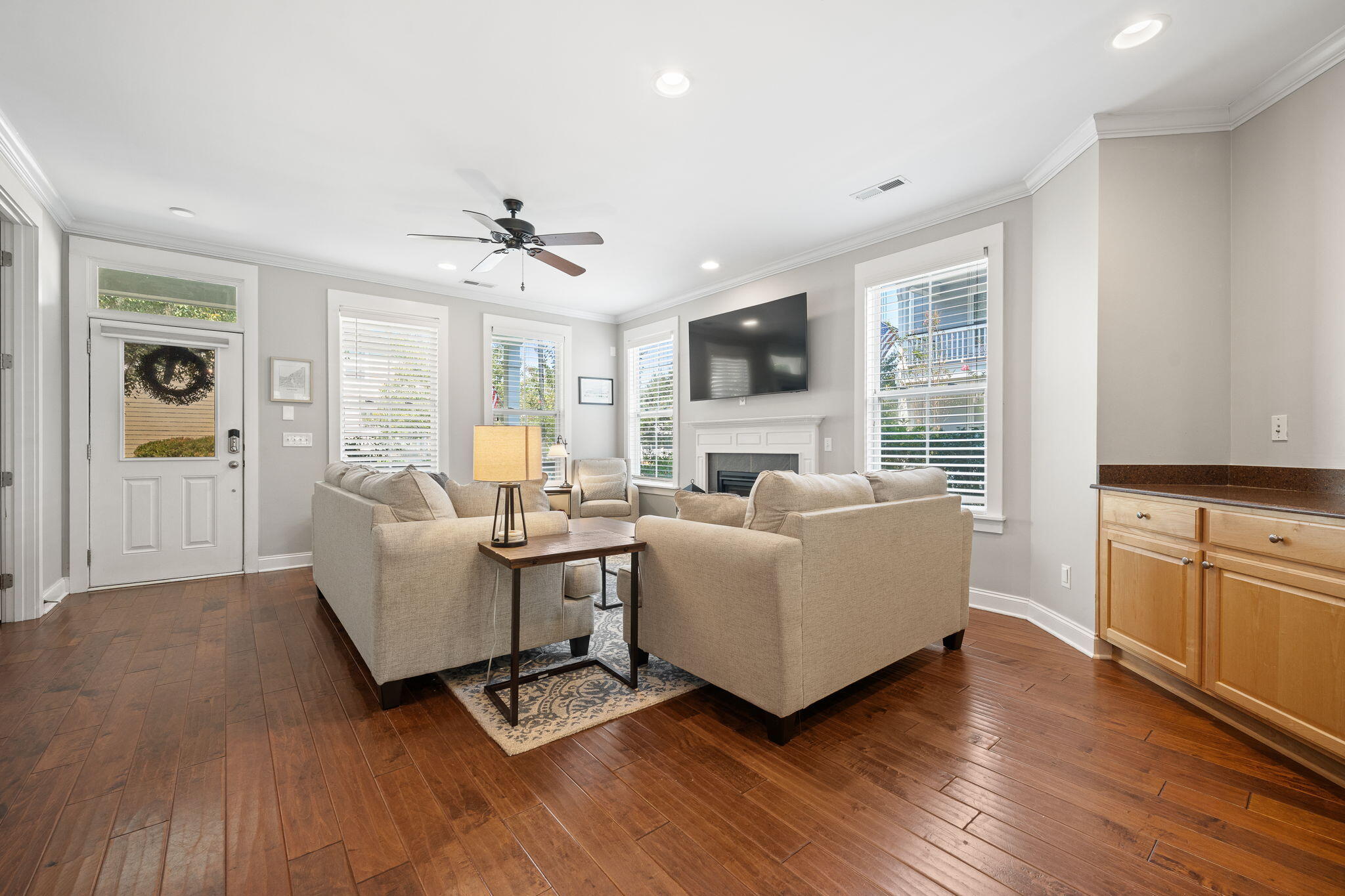 1776 Manassas Drive Charleston, SC 29414 - Photo 8 of 70 9-web-or-mls-Barclay Media Co_-2