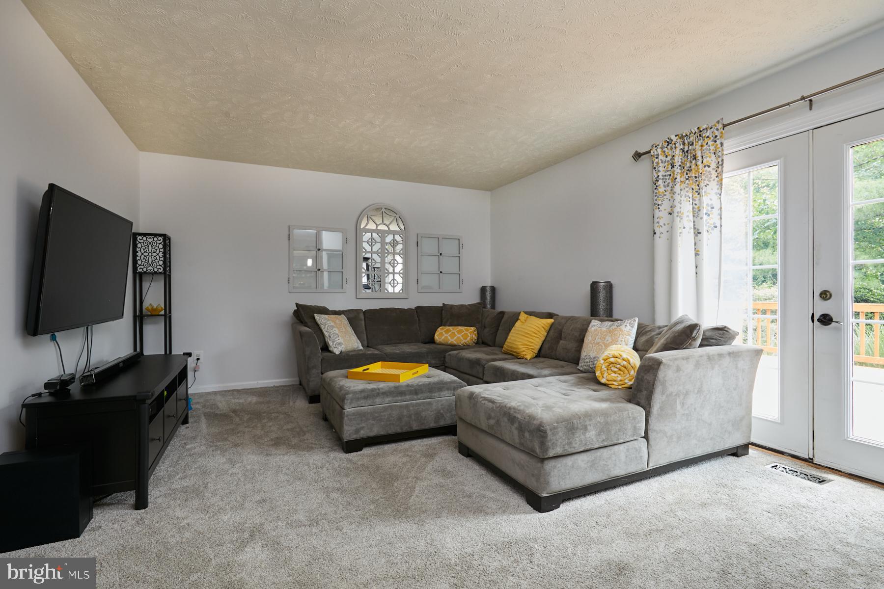 12622 Bridoon Lane Reston, VA 20191 - Photo 12 of 39