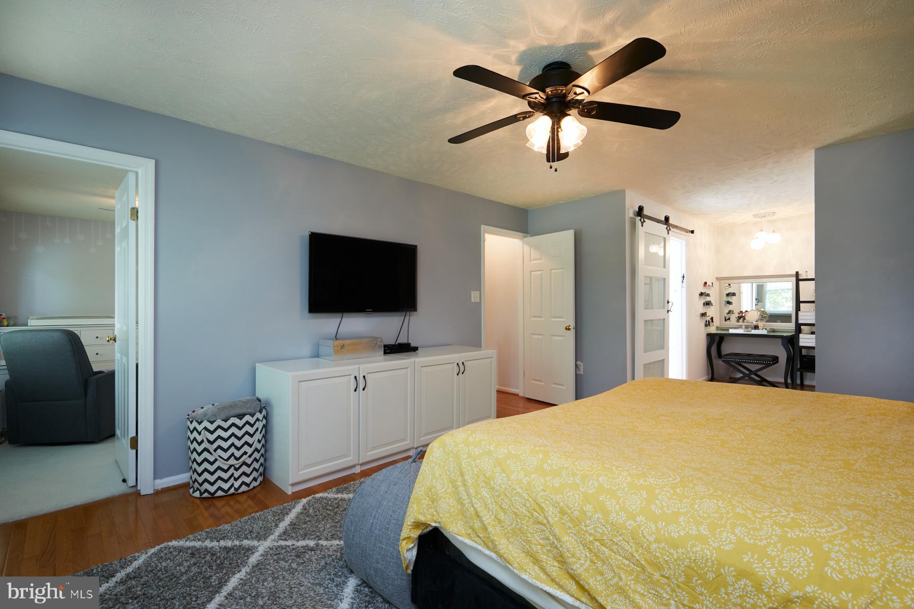 12622 Bridoon Lane Reston, VA 20191 - Photo 18 of 39