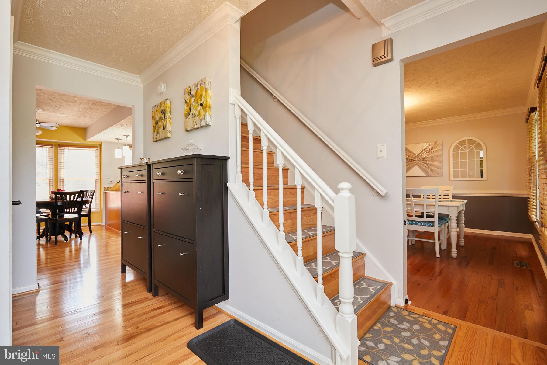 12622 Bridoon Lane Reston, VA 20191 - Photo 4 of 39