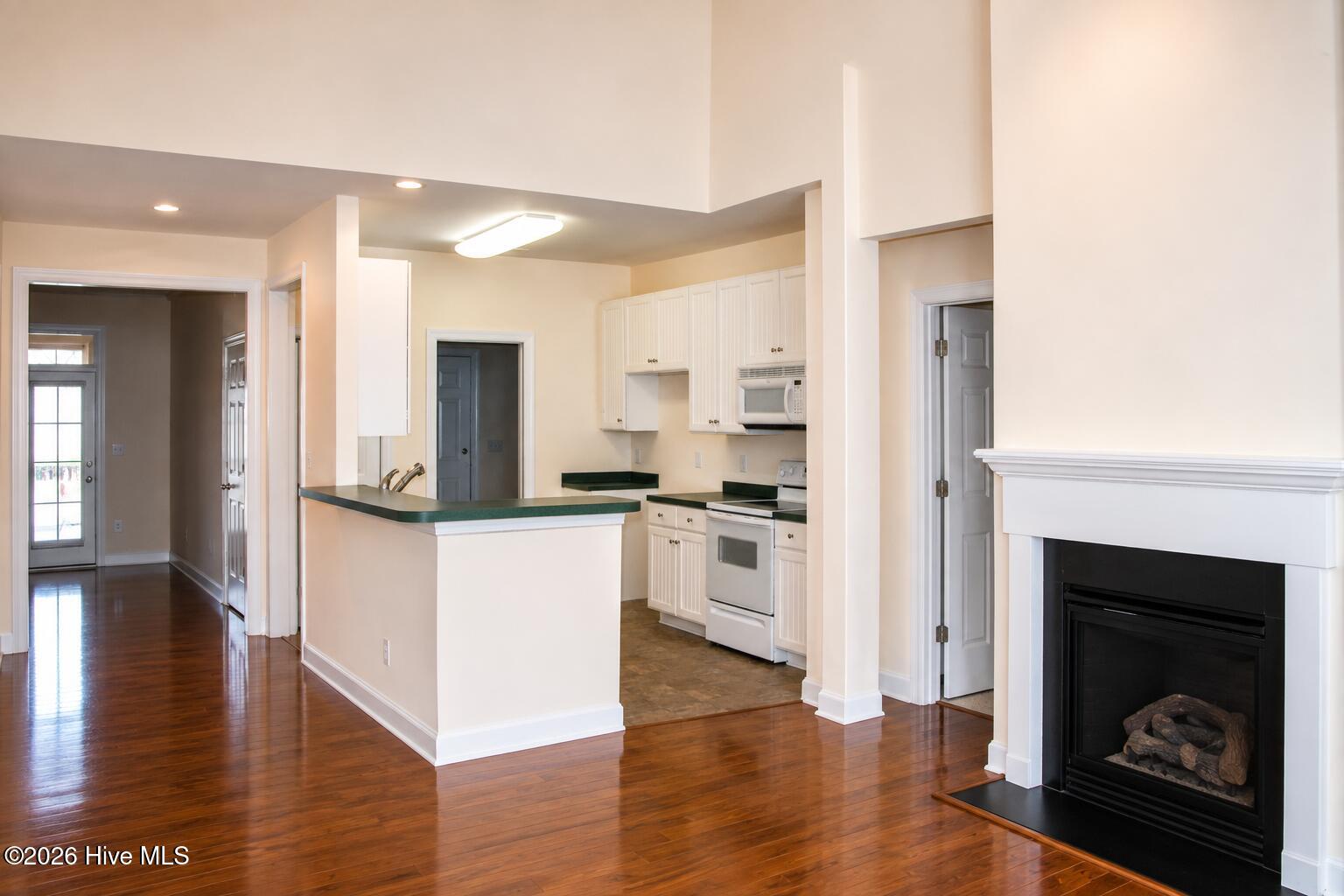 1308 Arbor Ridge Way Leland, NC 28451 - Photo 3 of 17 Gallery Image 3