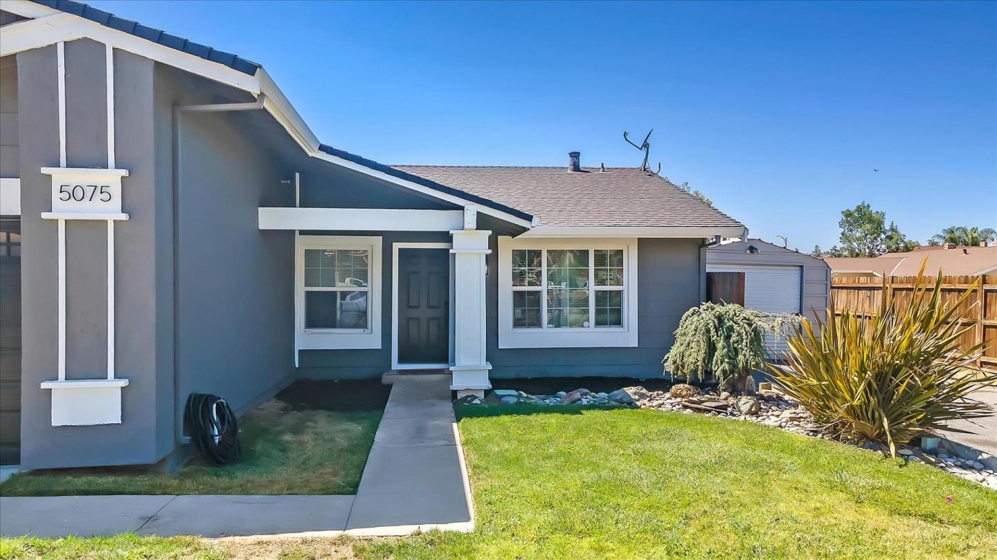 5075 Eppling Lane San Jose, CA 95111 - Photo 41 of 60 a front view of a house with garden