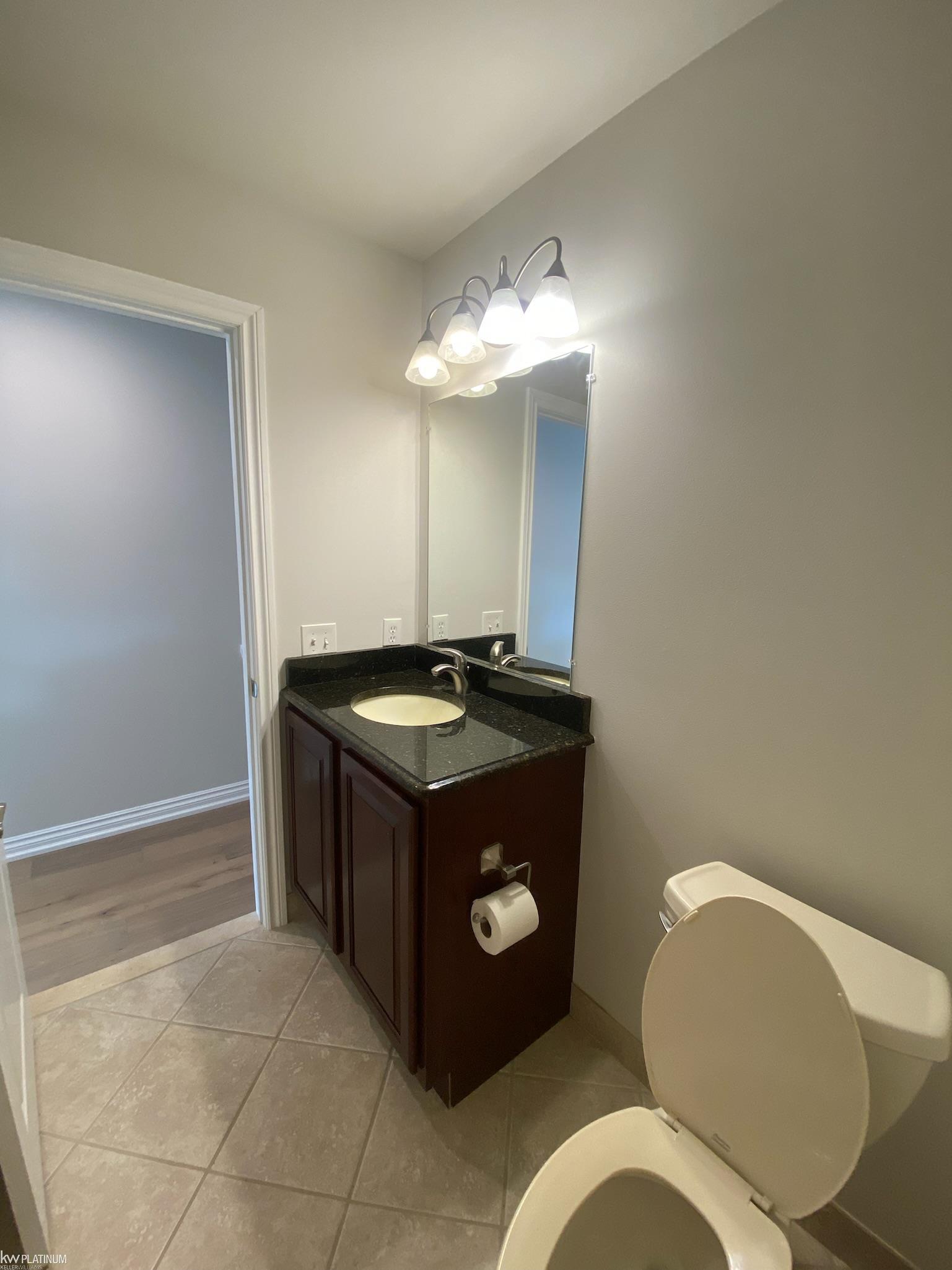 2742 Powderhorn Ridge Road Rochester Hills, MI 48309 - Photo 16 of 34