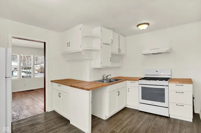 $149,900 | 2420 Finley Avenue, Indianapolis, IN 46203