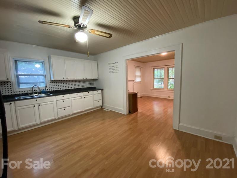 113 Myrtle Street Morganton, NC 28655 - Photo 6 of 12 Gallery Image 6