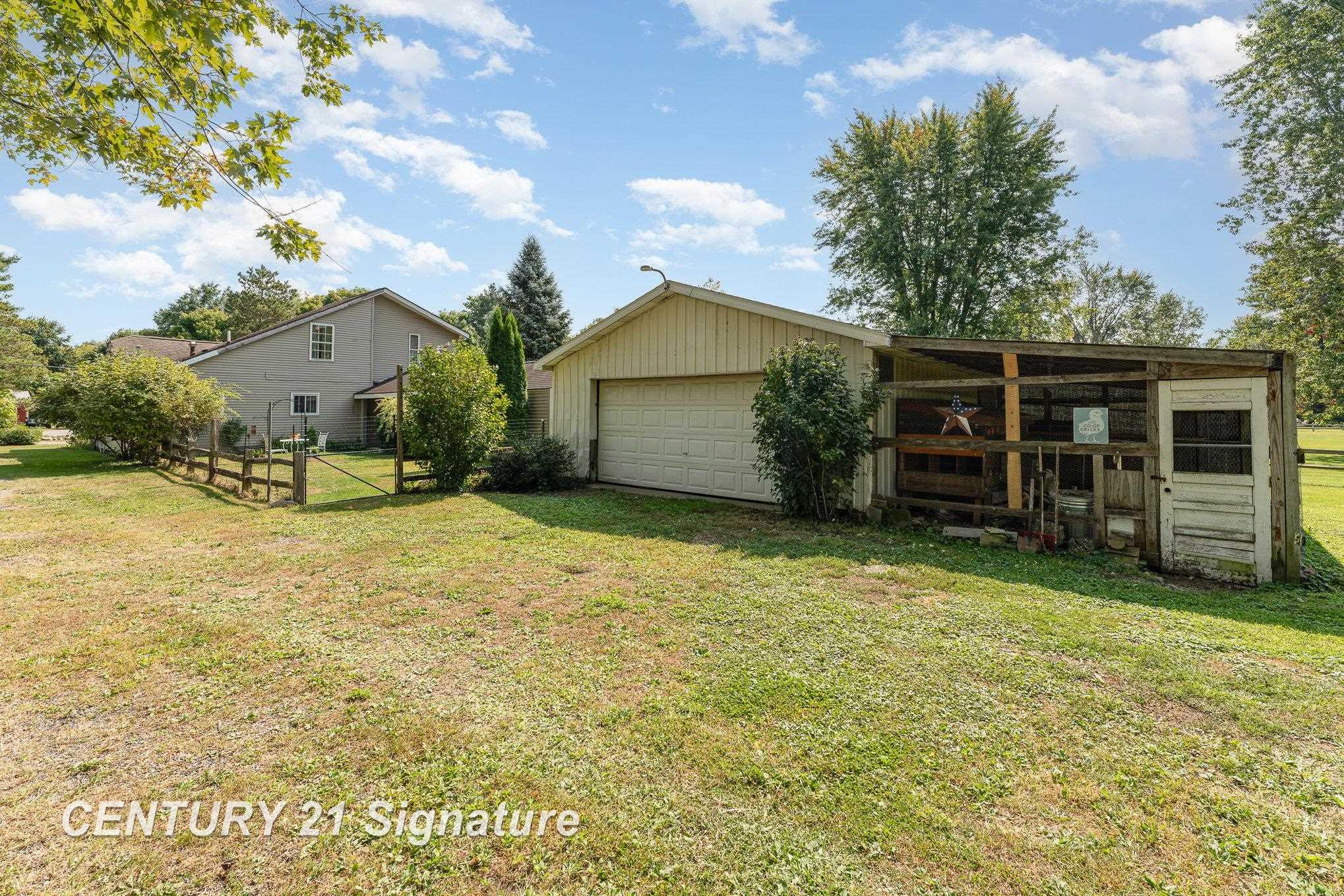 9239 North Seymour Road Flushing, MI 48433 - Photo 23 of 27 Gallery Image 23
