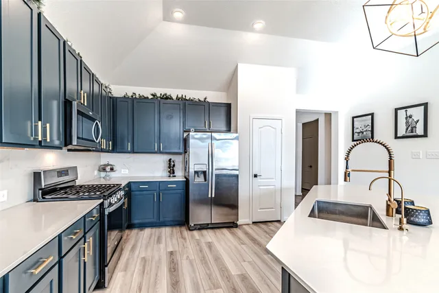 $529,000 | 7603 Royal Oasis Lane, Cypress, TX 77433