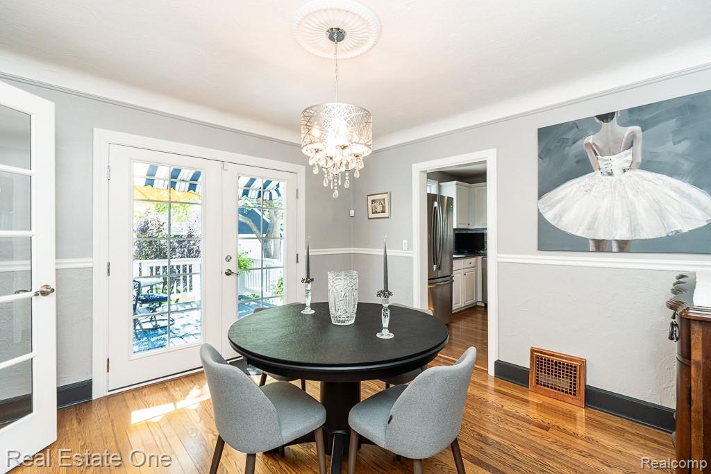 2731 Bamlet Road Royal Oak, MI 48073 - Photo 8 of 58 Formal Dining Room with Chandelier