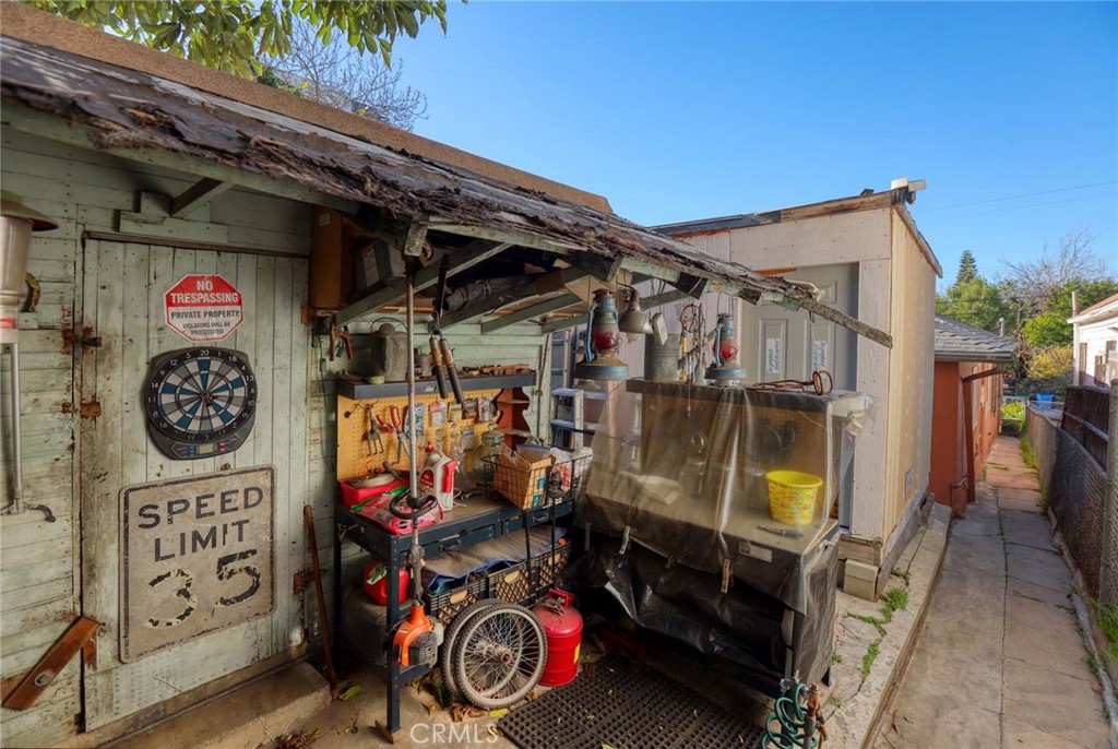 358 Patton Street Los Angeles, CA 90026 - Photo 23 of 24 Tool Shed