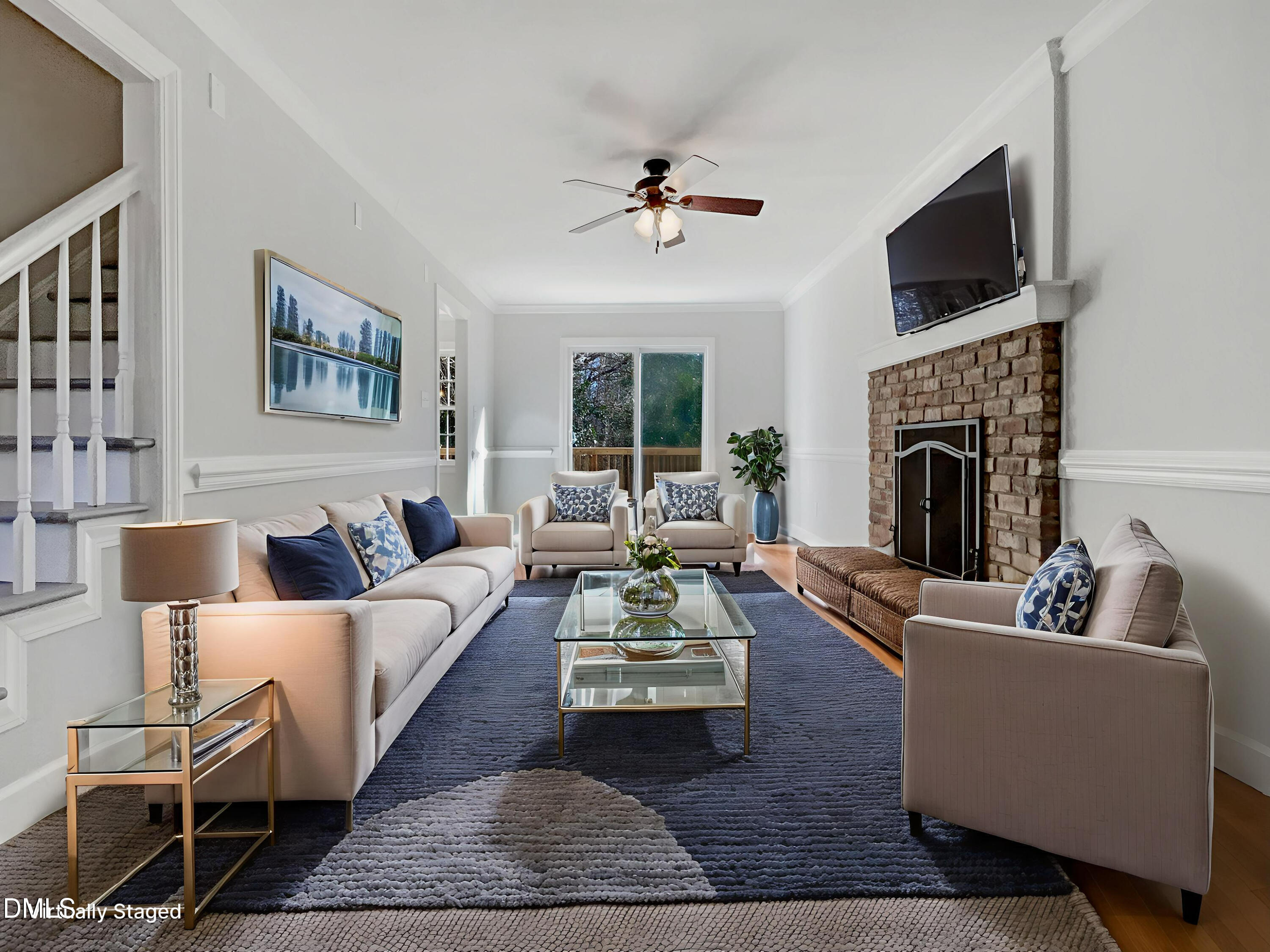 2104 Quail Ridge Road Raleigh, NC 27609 - Photo 2 of 20 photo_03 - Living Room - Modern - 4