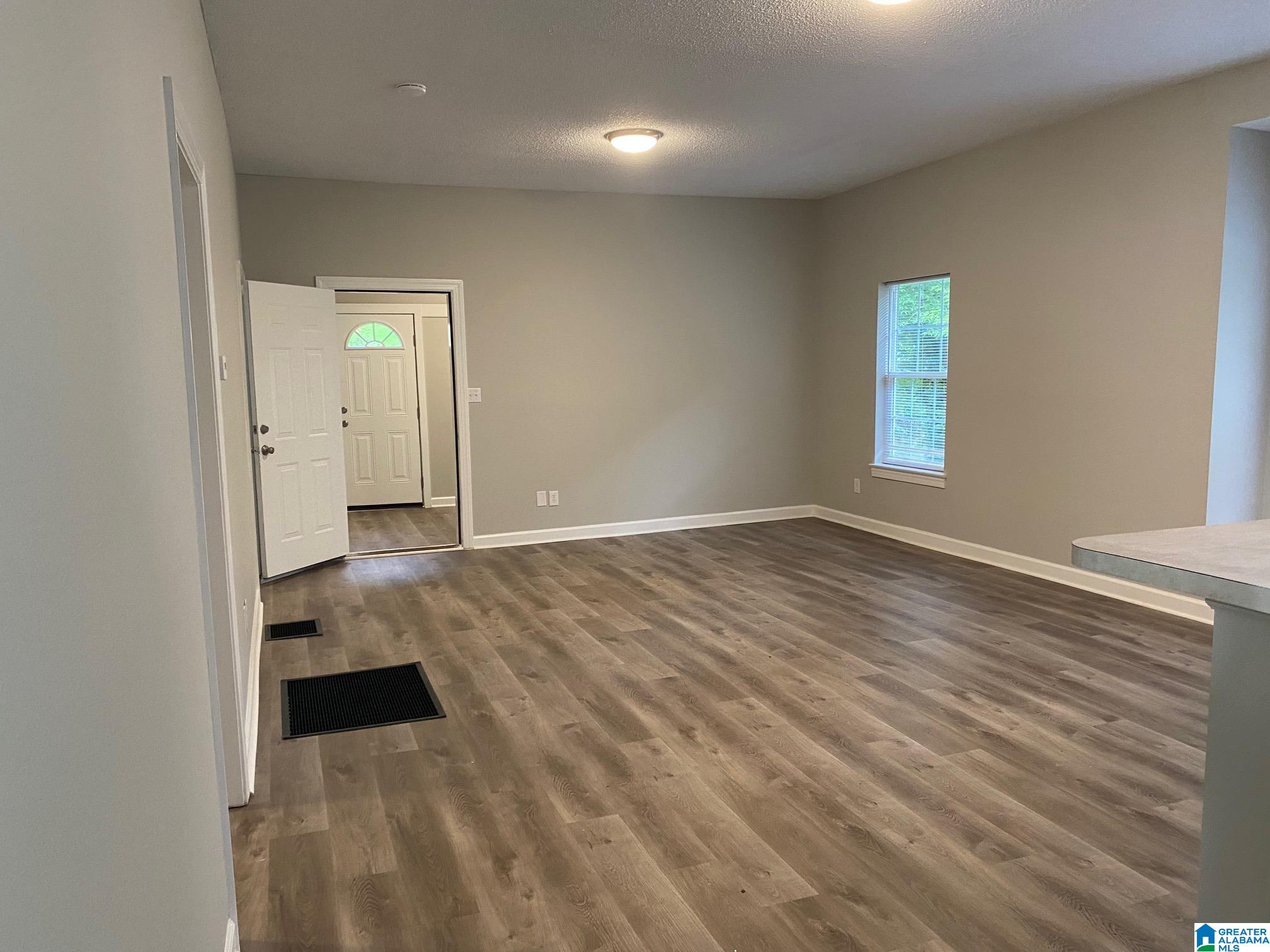 2320 23rd Street Southwest Birmingham, AL 35208 - Photo 7 of 18