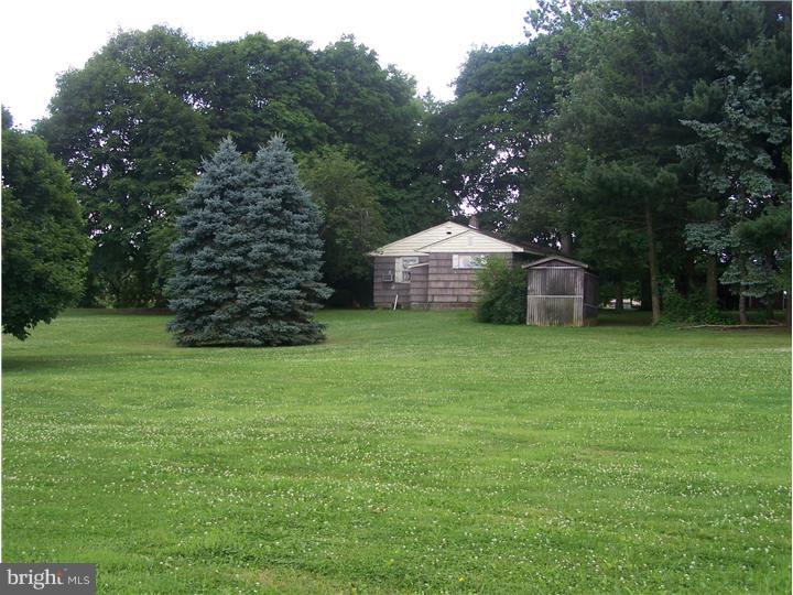 2622 Kuser Road Hamilton, NJ 08691 - Photo 5 of 9 Back Yard