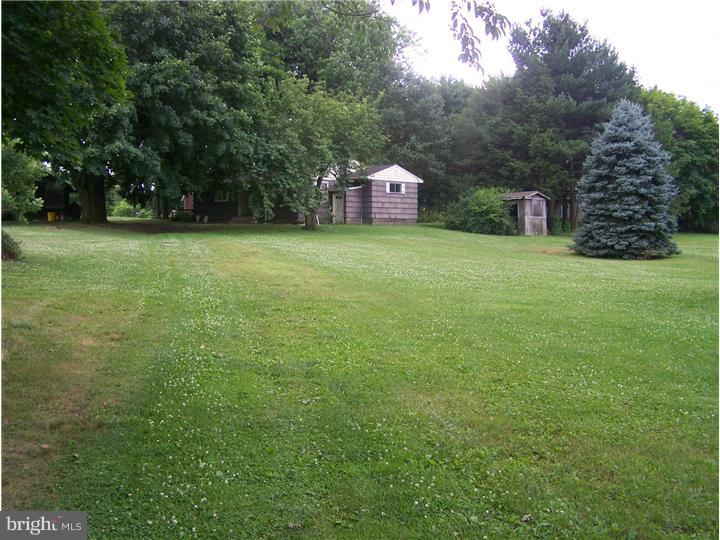 2622 Kuser Road Hamilton, NJ 08691 - Photo 8 of 9 Back Yard