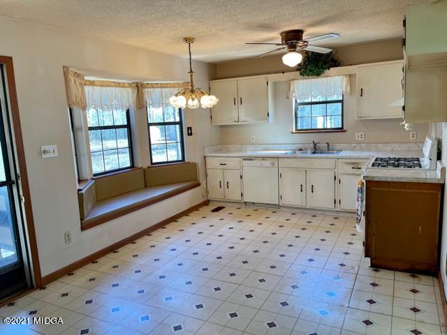 561 Bethlehem Church Road Gordon, GA 31031 - Photo 6 of 39 Bethlehem 32