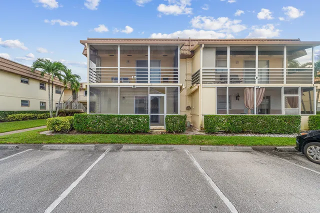 $1,595 | 59 Saxony B, Delray Beach, FL 33446