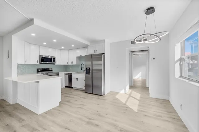 $1,595 | 59 Saxony B, Delray Beach, FL 33446