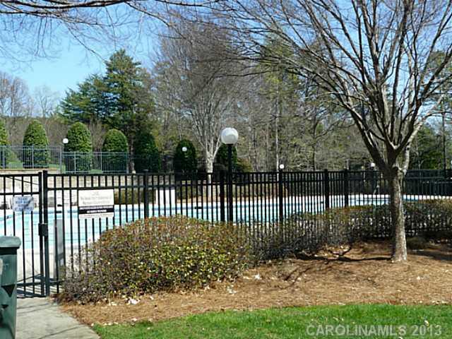37 Rippling Cove Court Denver, NC 28037 - Photo 9 of 14 Gallery Image 9