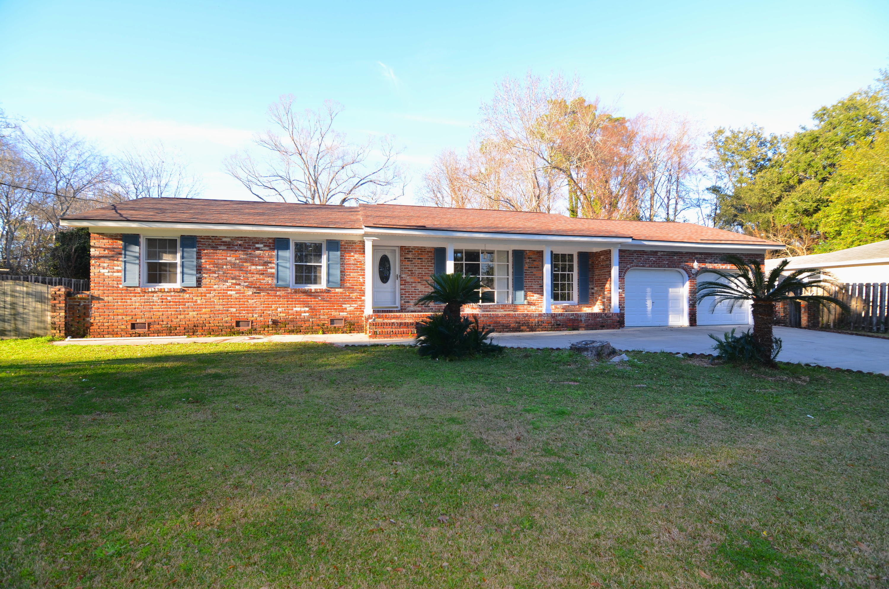 4772 Lambs Road North Charleston, SC 29418 - Photo 3 of 31 DSC_0925
