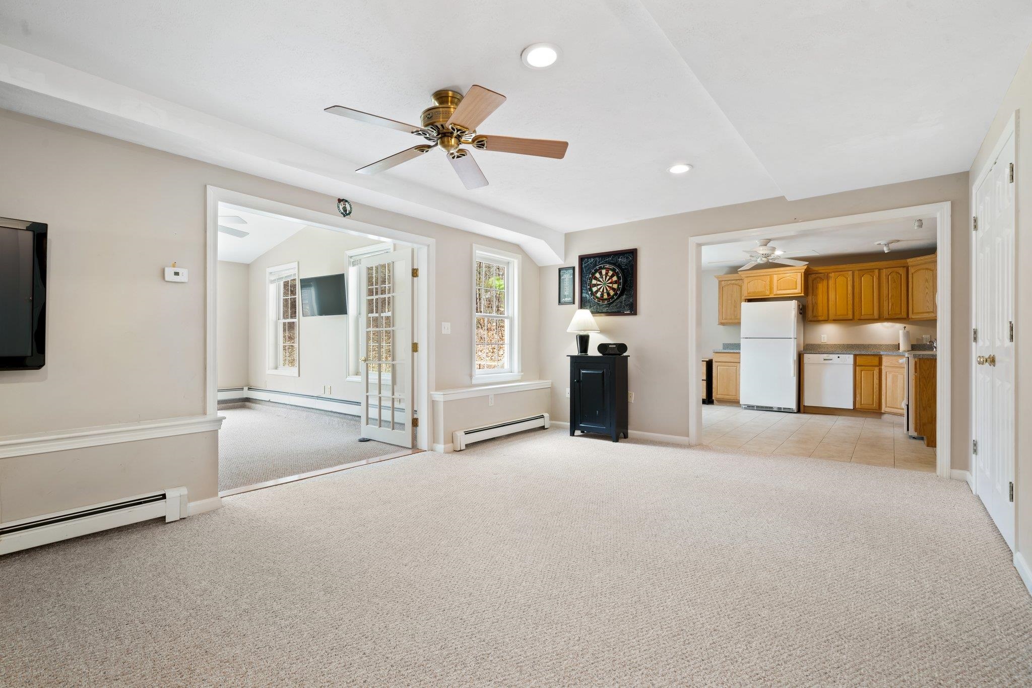 6 Chestnut Street Windham, NH 03087 - Photo 24 of 34