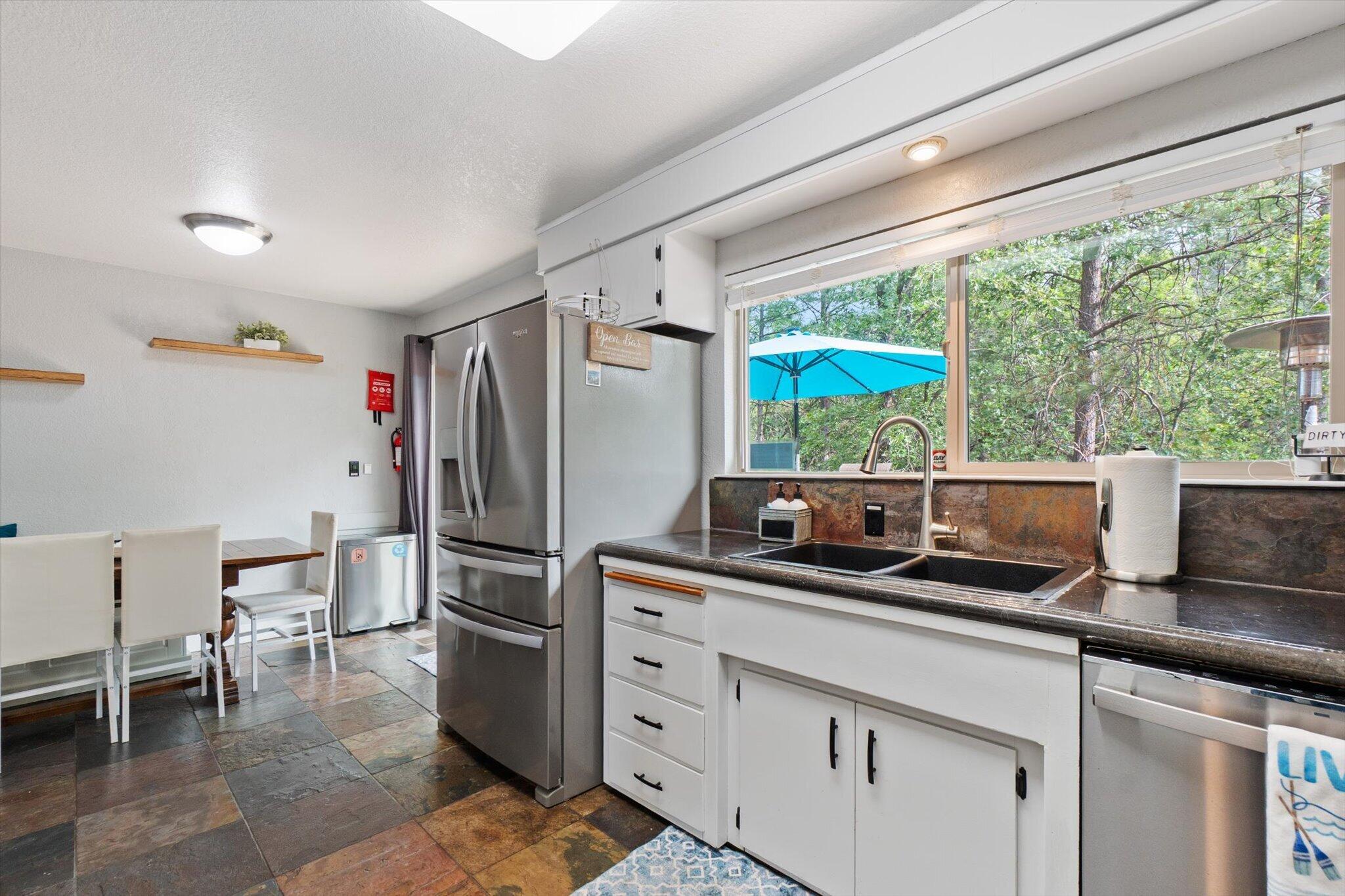 19754 Solus Campground Road Lakehead, CA 96051 - Photo 27 of 92 29